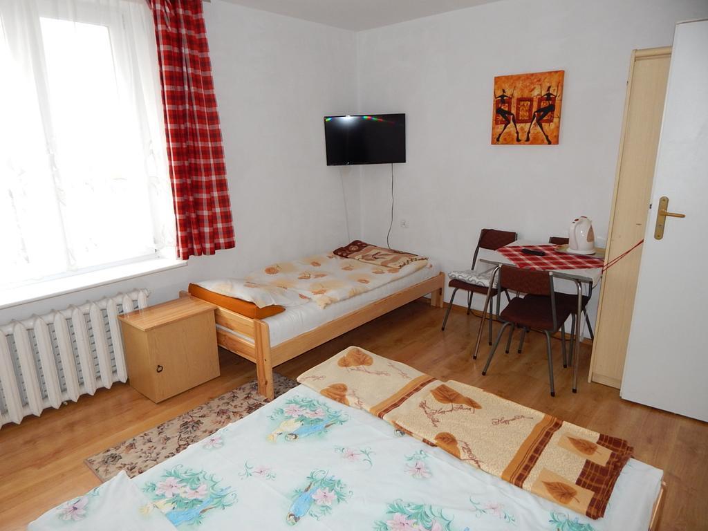 Apartament I Pokoje Aura Dom Wczasowy Darlowko Room photo